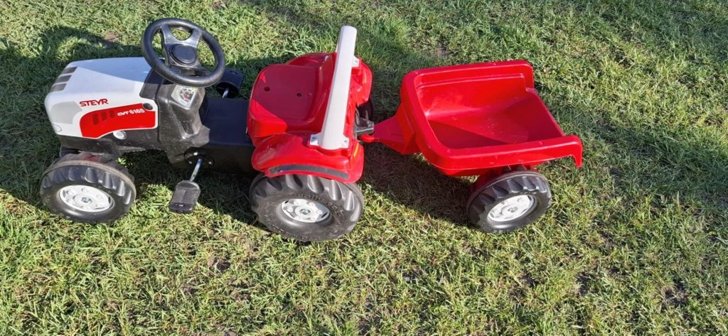 Traktor na pedały
