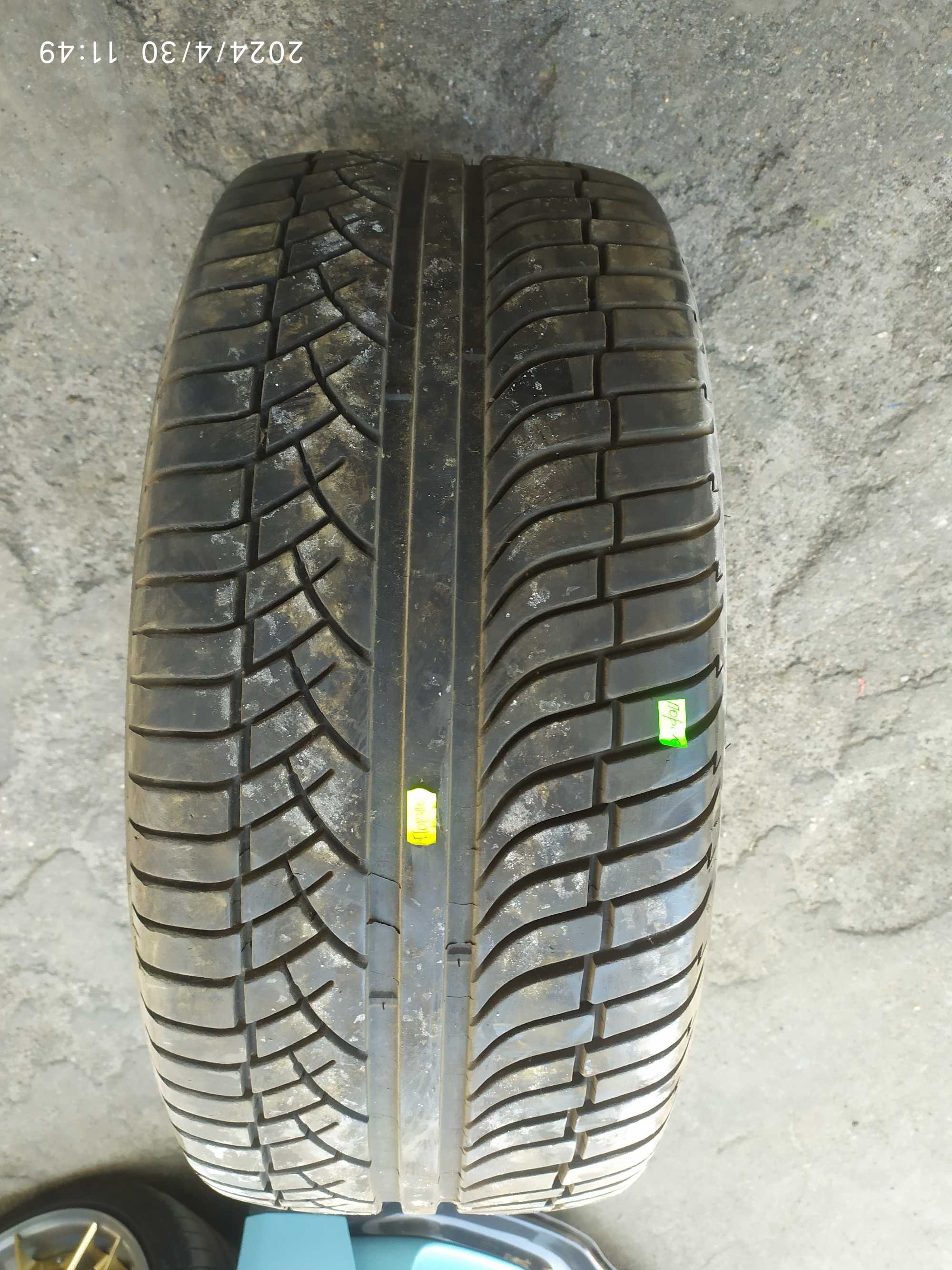 Легкова шина літня 275/40R20 Michelin Diamaris