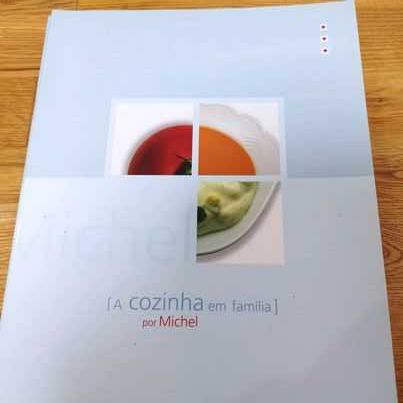 vendo livro A cozinha em família por Michel
