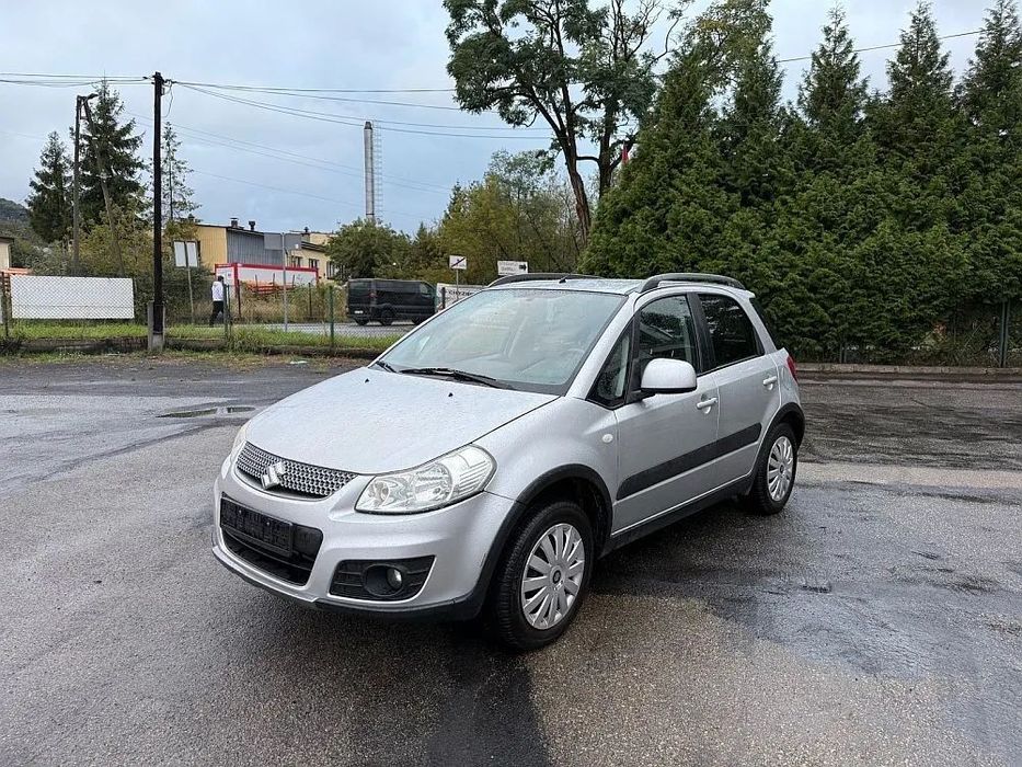 Suzuki SX4 SX4 Lift 1.6B 120KM 4x4 2011 Shine alkantara klimatronic hak keyless