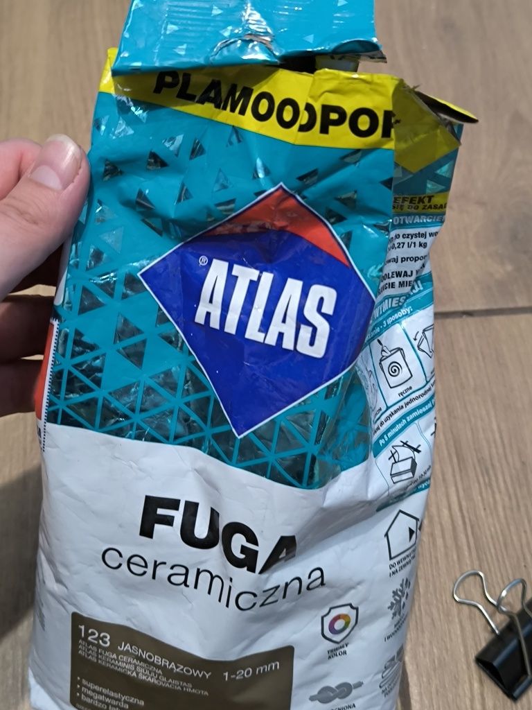 Fuga atlas jasnobrązowa