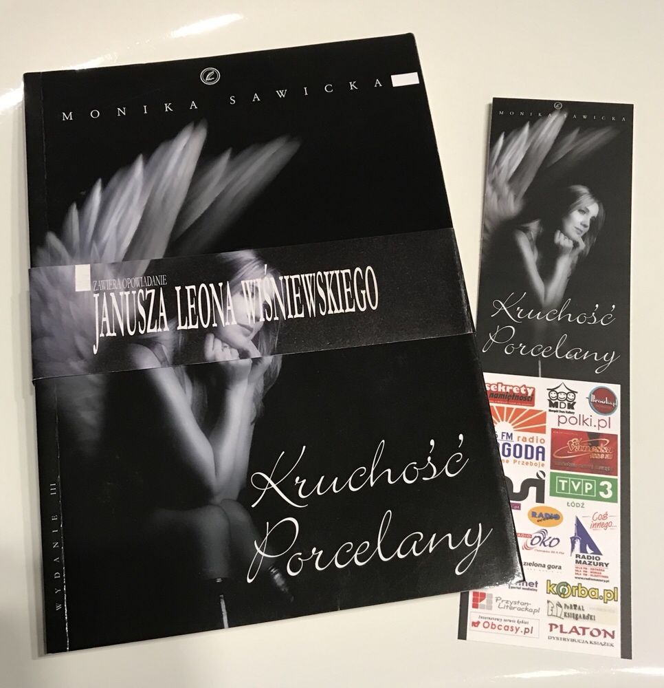 KSIĄŻKA „Kruchość Porcelany” Monika Sawicka plus Zakładka