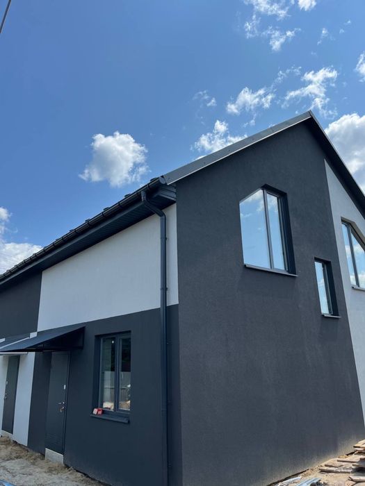 Продаж готових дуплексів в Бучі поблизу школи та Жд