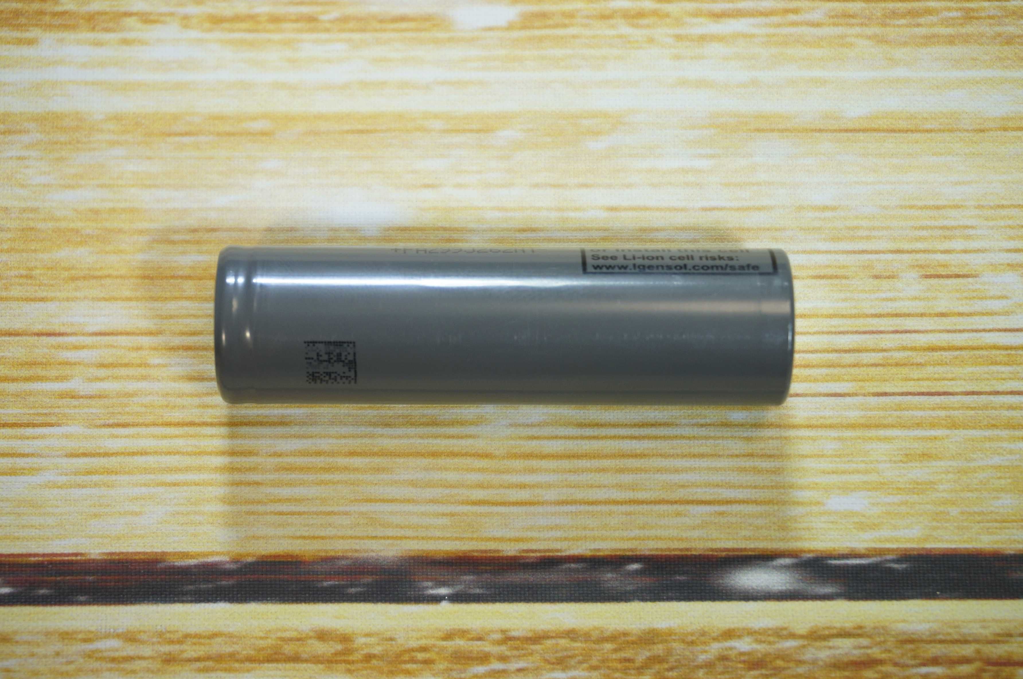 Акумулятор LG 18650 2600mAh (INR18650M26) 10A, 4.2 / 3.6 / 2.5V