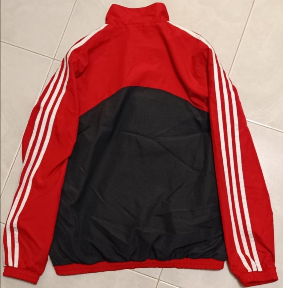 Vendo casaco adidas original