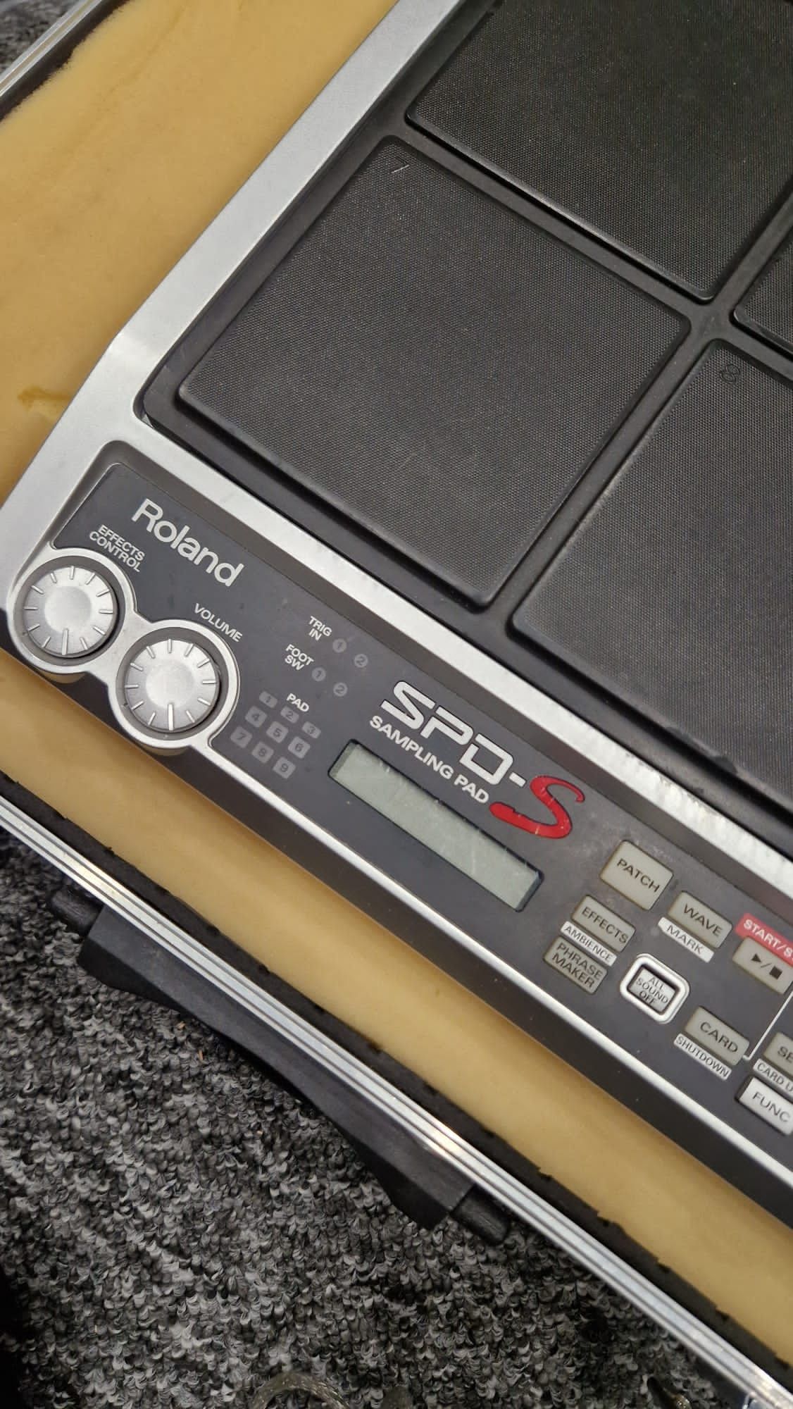 Sampler Roland SPD-S