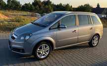 Opel Zafira Zafira 1.8 benzyna 140 duże radio wielofunkcyjna kierownica 7 osobowa