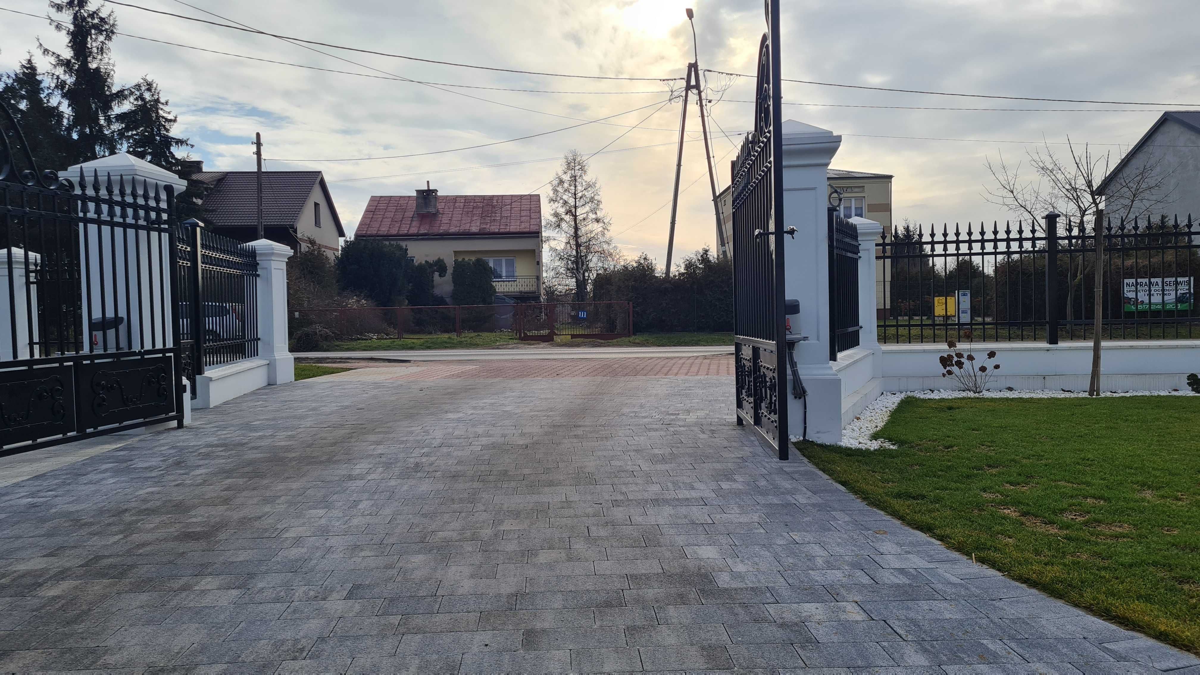 Słupki,Murki Dworkowe,Ogrodzenia Betonowe,Słup Pałacowy,Boniowany,HDS