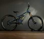 Pivot Firebird 29” Carbon M FOX 38, Float X2, GX AXS, custom RAW