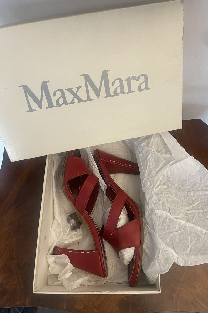 MAX MARA piękne klapki na obcasie