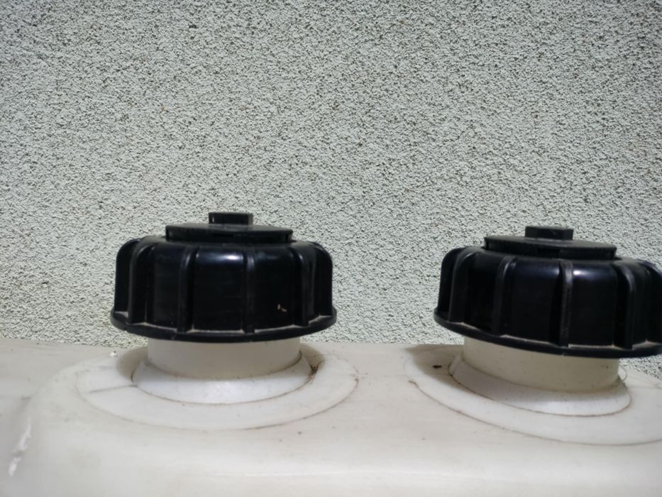 Sprzedam ZBIORNIK 2000l