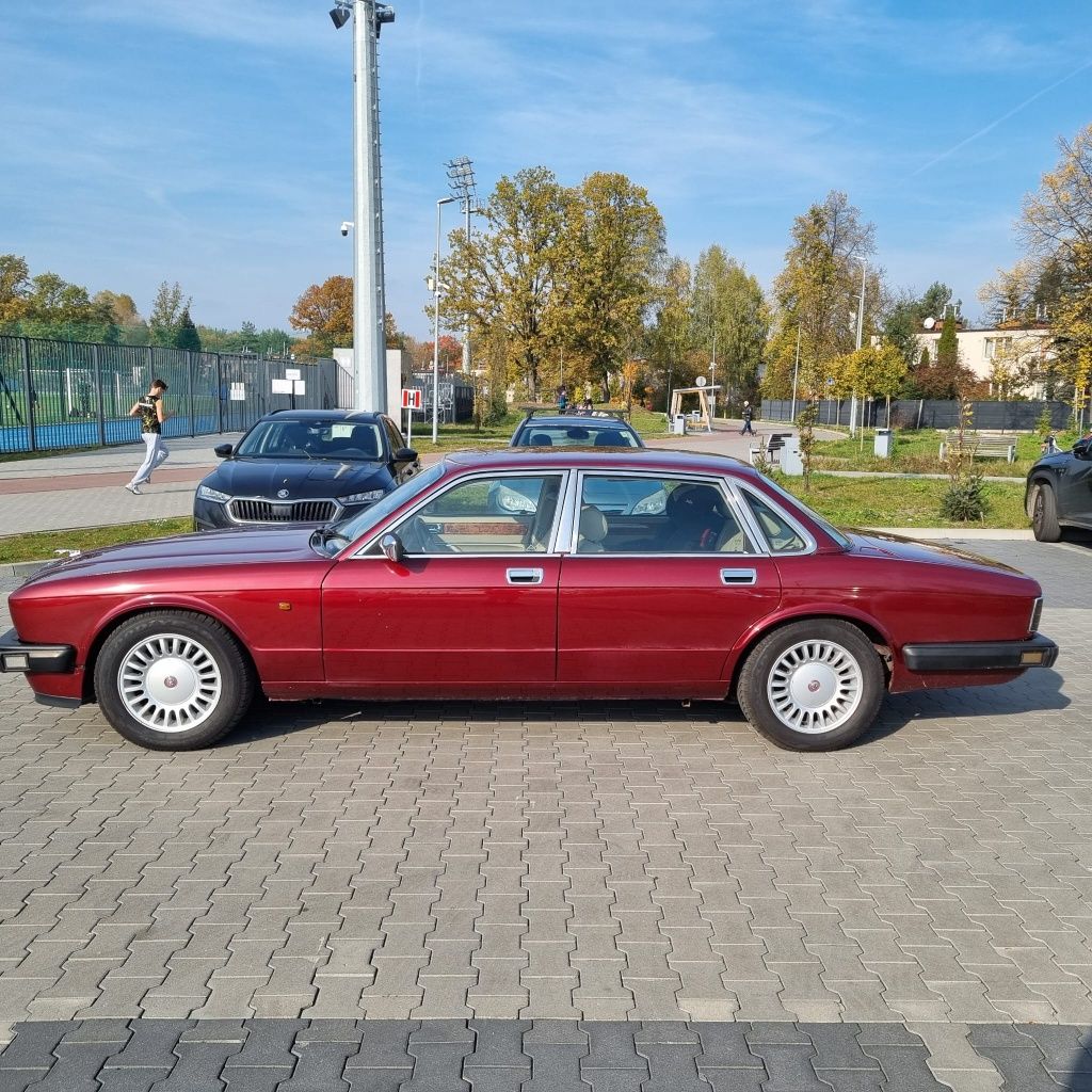 Jaguar XJ 40 Sovereign
