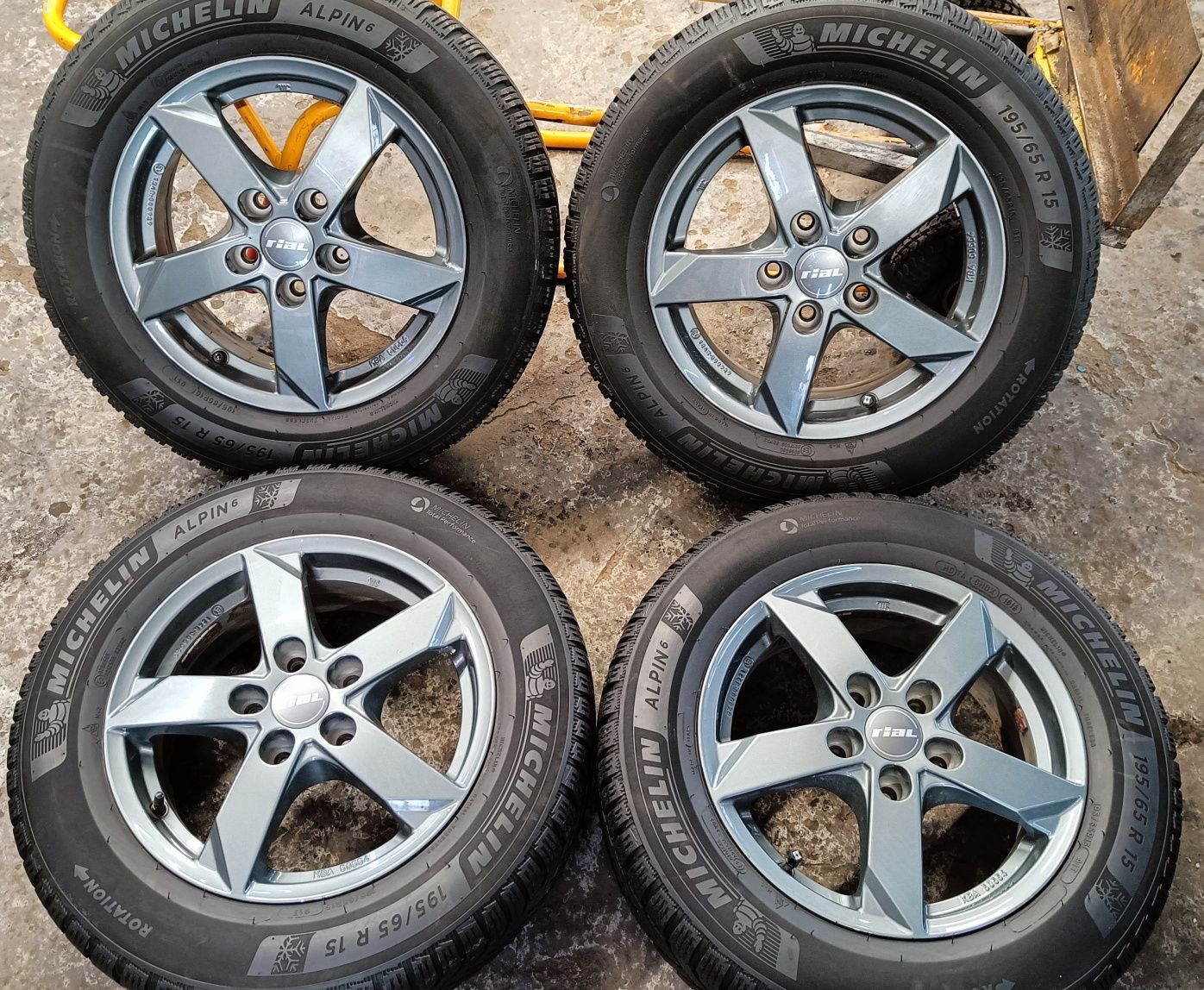 Koła Alu Rial 5x114,3x15 Kia Soul, Ceed, Hyundai