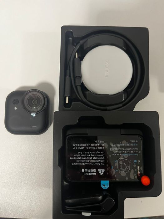 Камера Insta360 GO Ultra