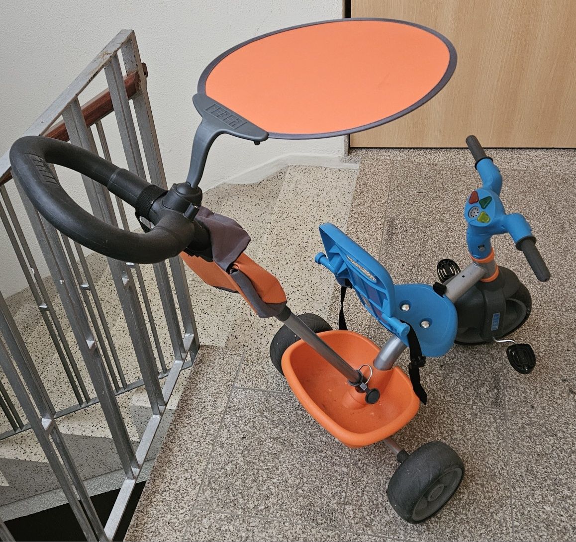 Triciclo criança