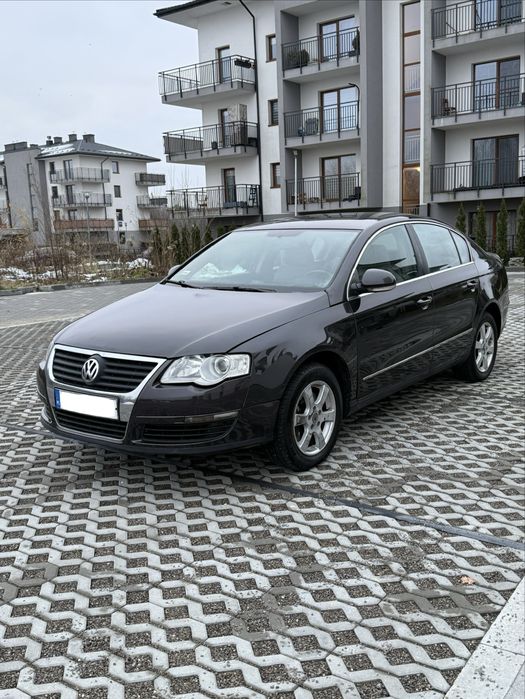 Volkswagen Passat B6 1.6 FSI 2006r Salon PL