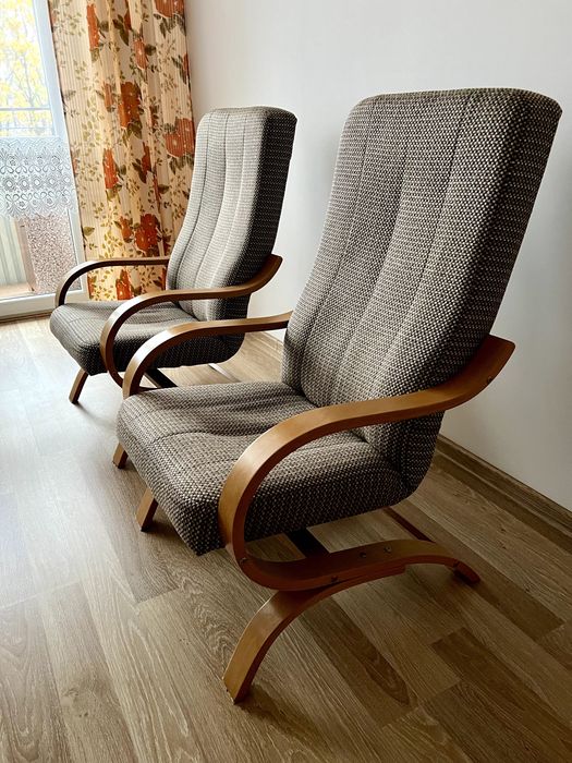 2 fotele drewniane tapicerowane - wygodne, stan bardzo dobry - Lublin