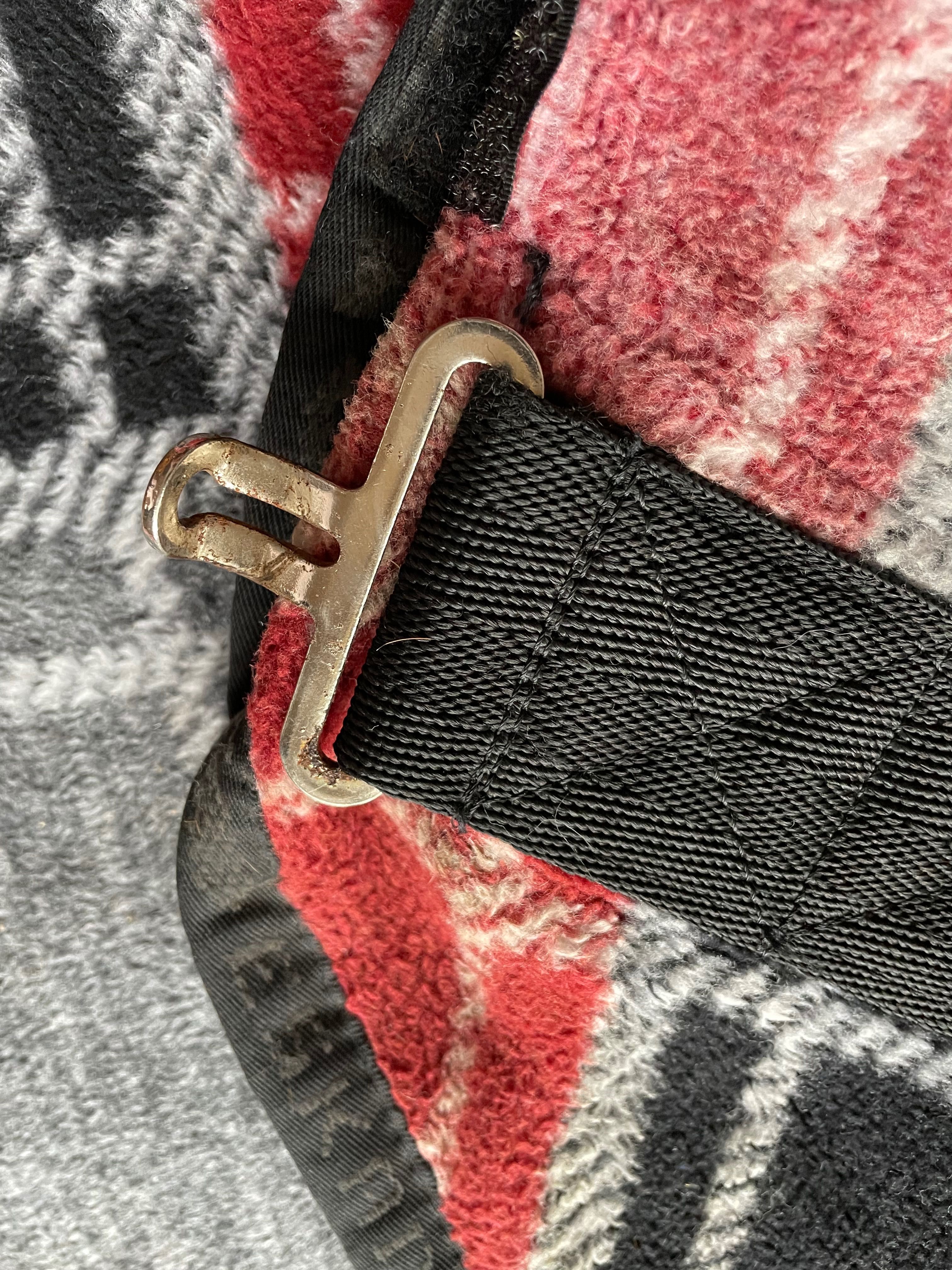 Derka Eskadron dralon Darkred L