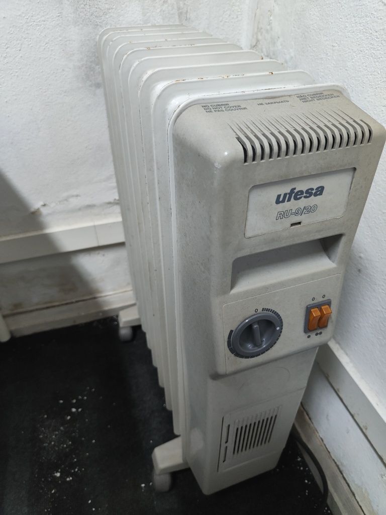 Aquecedor a óleo