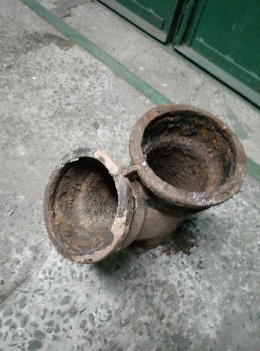 Чугунный угол - колено, тройник, двойник, чугун