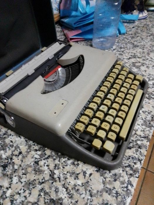 Máquina de escrever