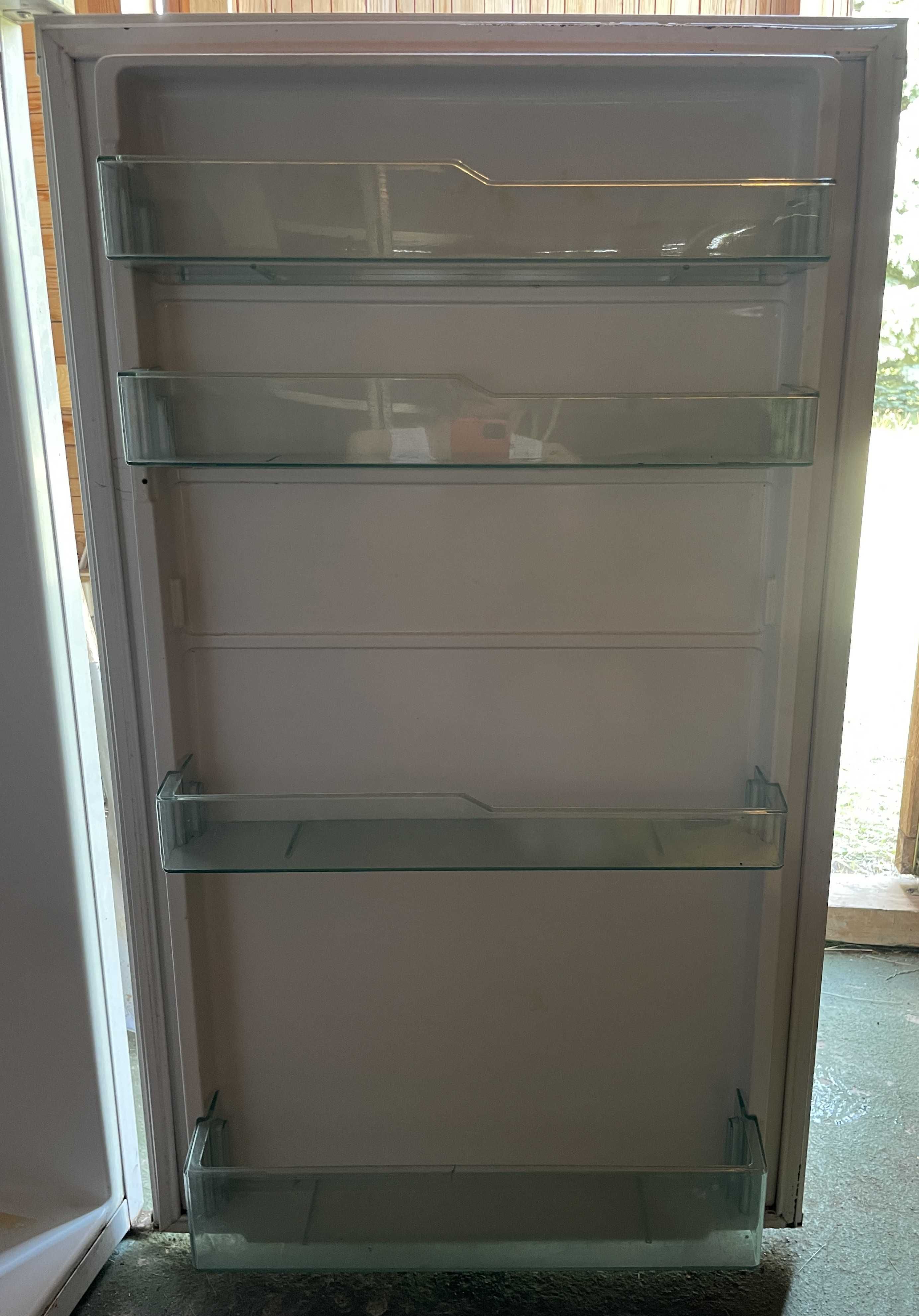 Lodówka Polar CP 200