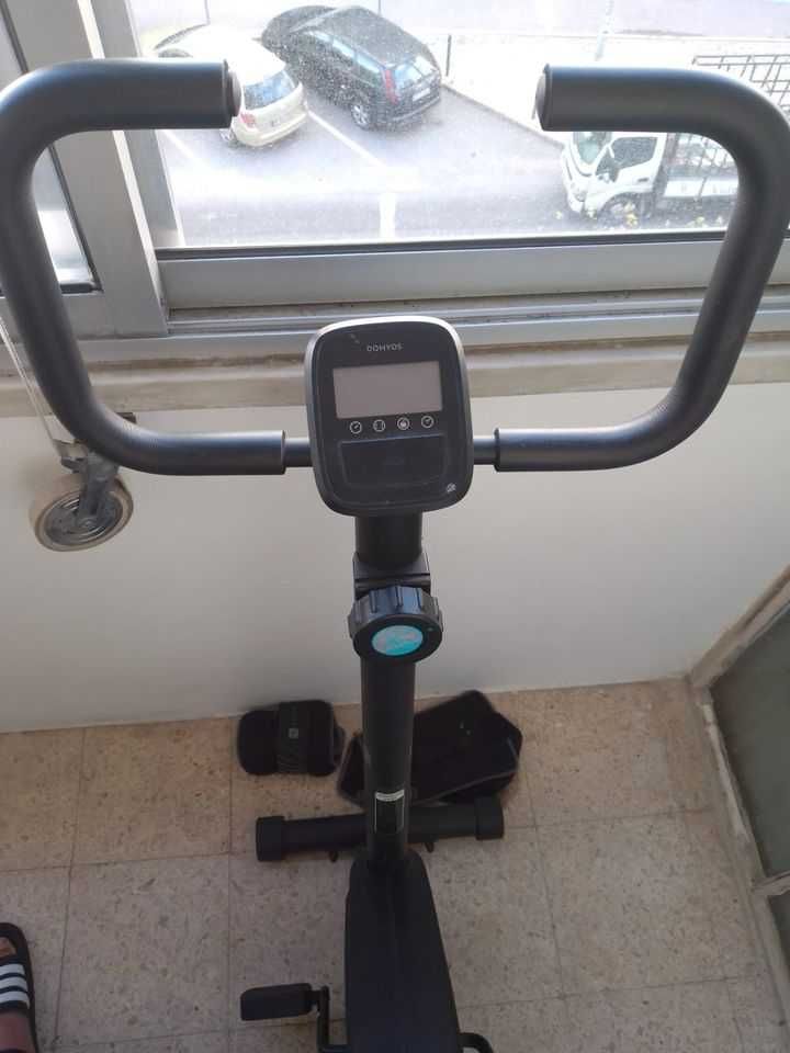 Bicicleta Estática Domyos Essencial 03