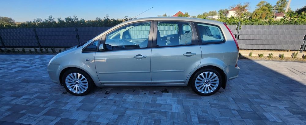 Ford Focus C-Max titanium hak bogata wersja doinwestowany