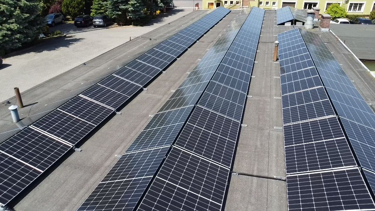 Instalacja fotowoltaiczna 10,235 kWp + 10,24 kWh magazyn energii