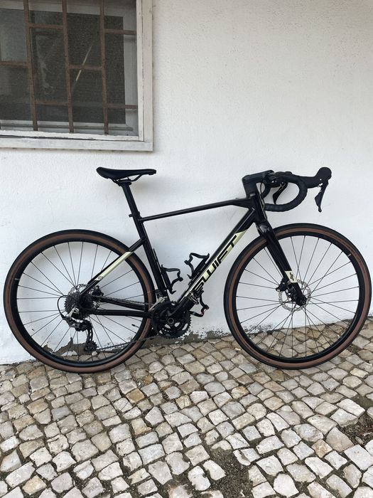 Bicicleta Gravel Swift