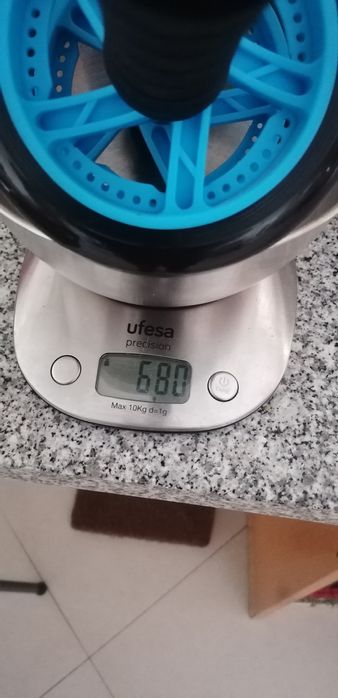 Rolo de abdominais novo a estrear