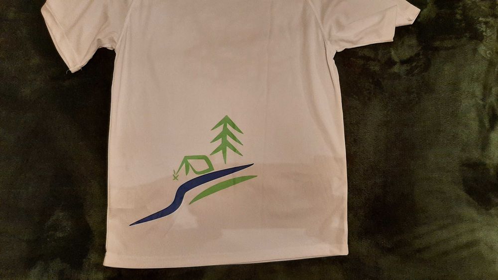 NOWA koszulka oddychająca t-shirt rozm. M ,,Pomorskie-tu się pływa"