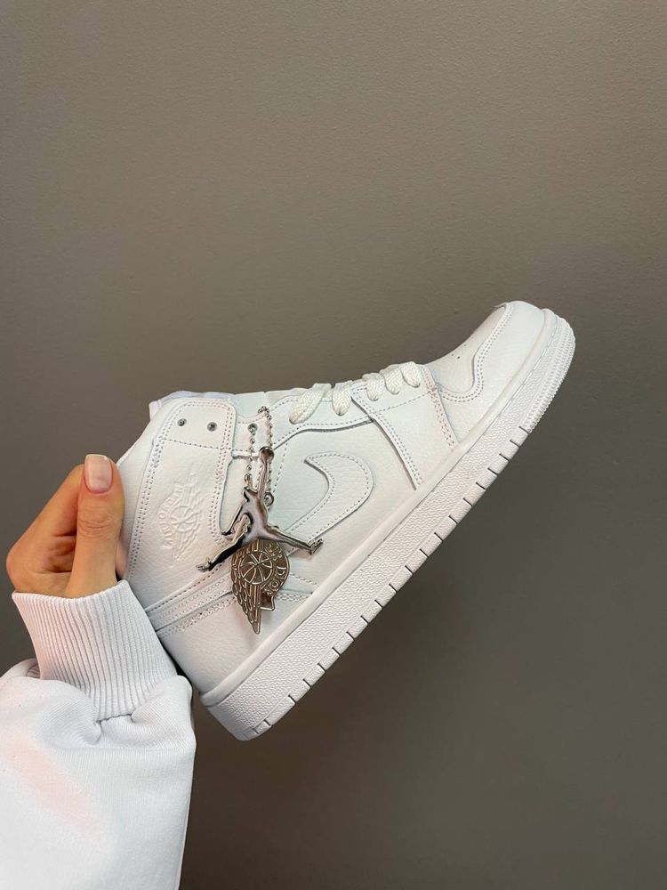 Buty Nike Air Jordan 1 All White