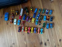Samochody Hot Wheels, NERF i inne