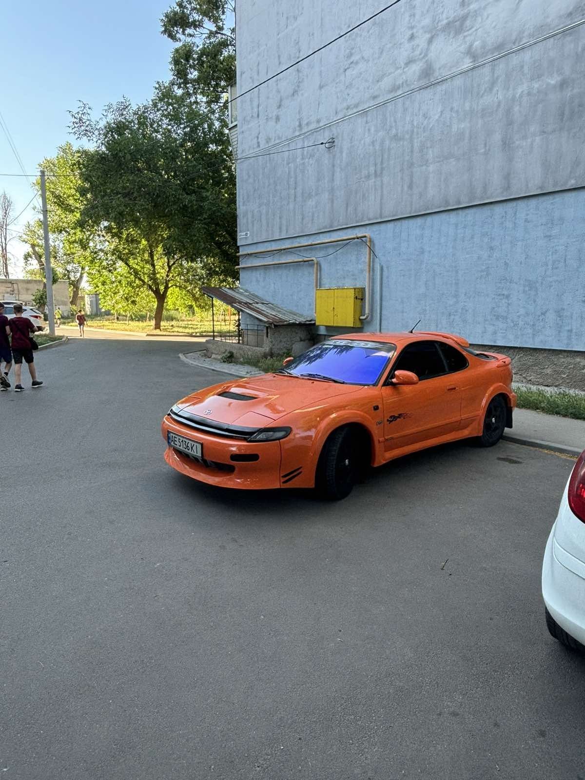 Продам Таёту целик