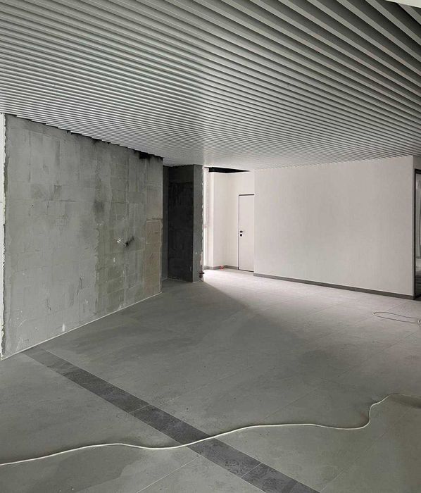 Продаж приміщення на 2 поверсі в БЦ Лондон.