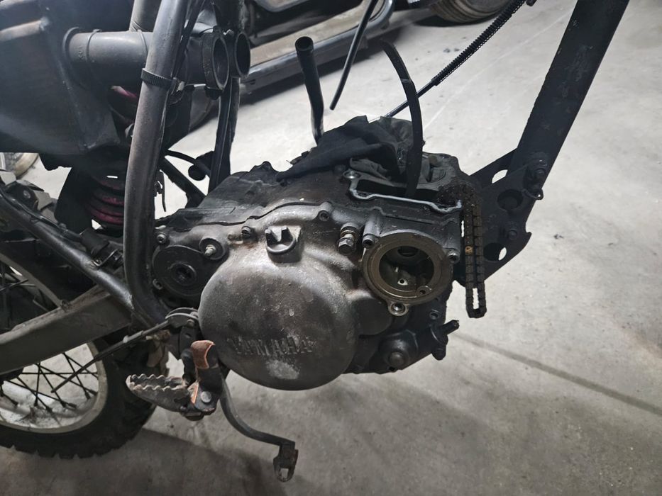 Yamaha XT 350 p/restauro ou peças c/documentos