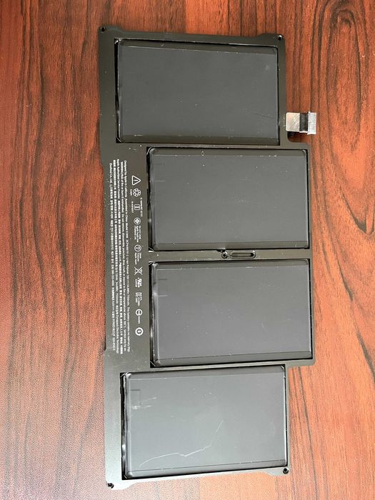 Apple MacBook Air батарея (A1496, A1466)