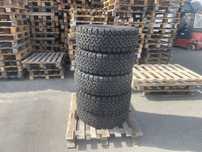 Pneus BfGoodrich 265 70 r16. 1 novo e 4 seminovos