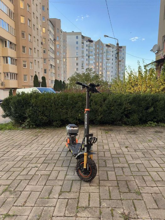 Продам електросамока KUKIRIN M5 PRO