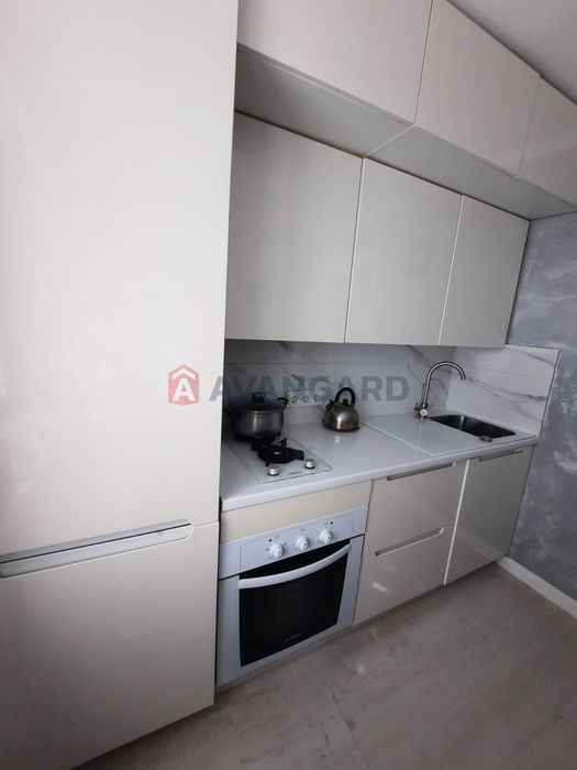 1к вул. Вишгородська Оболонь, озеро Міністерське, Епіцентр