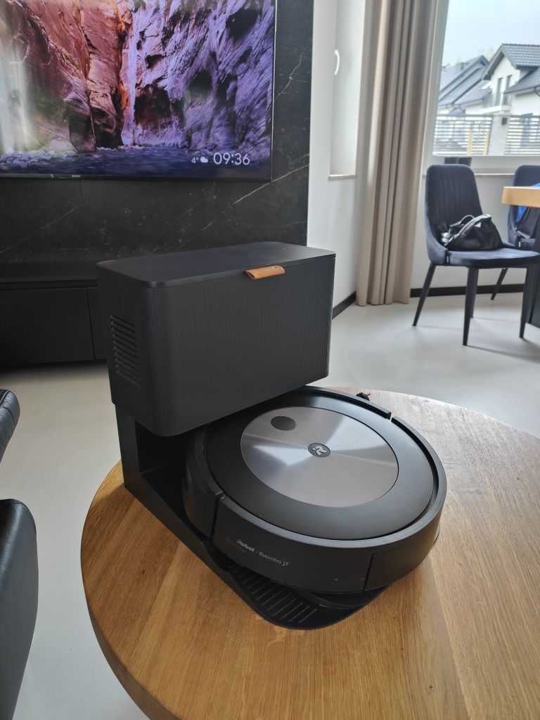 iRobot Roomba J7+ Combo Gwarancja - Stan bardzo dobry!