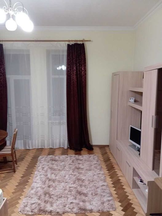 Здається 1-к квартира в ЦЕНТРІ на вул. Головацького