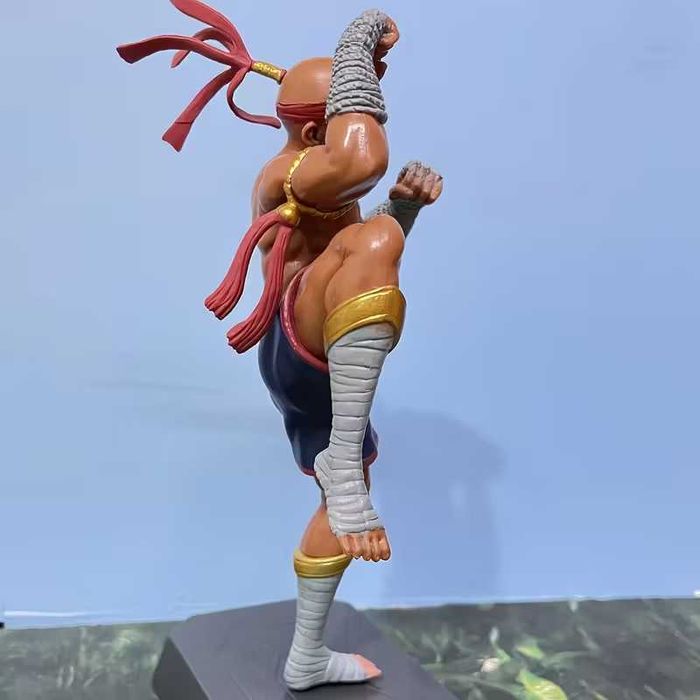 Фигурка Тайского Боксера в исполнении старинного Ритуала Вай Кру