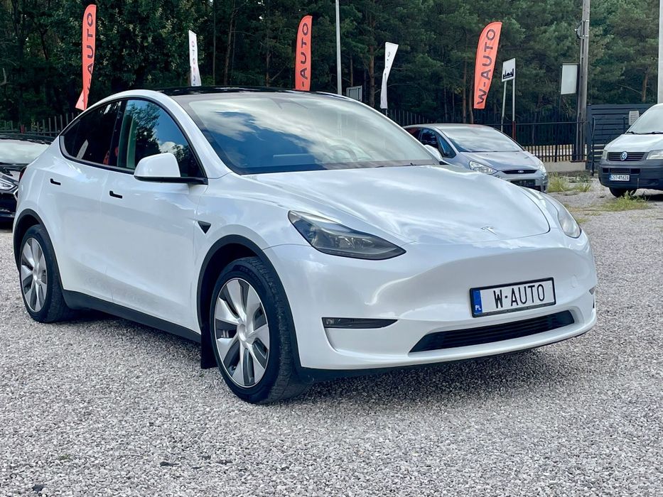 Tesla Model Y Long reng 82 kwh, 514 л с