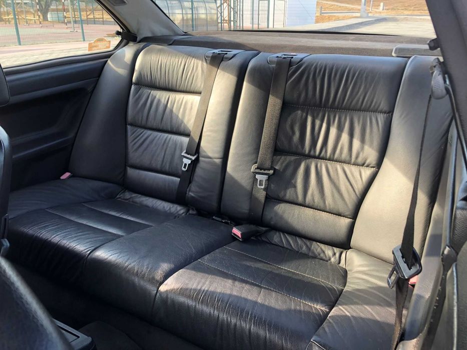 1992 BMW E36 318IS Coupe