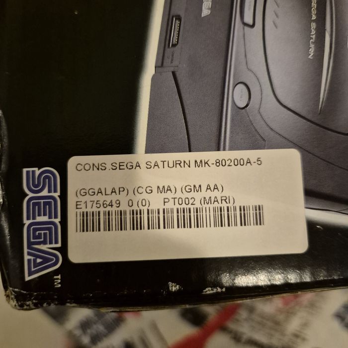 Consola Sega Saturn + Caixa + 3 jogos + comando