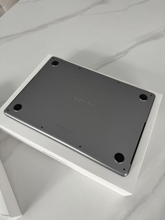 MacBook Pro 14 M1 Pro 16GB 512GB