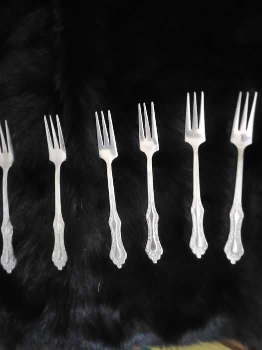 и  др.  Редкие вещи