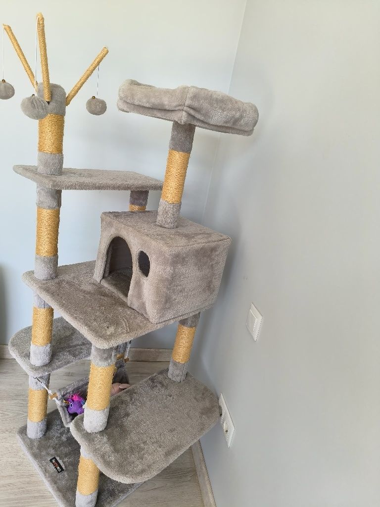 Arranjador com 3 andares para gatos